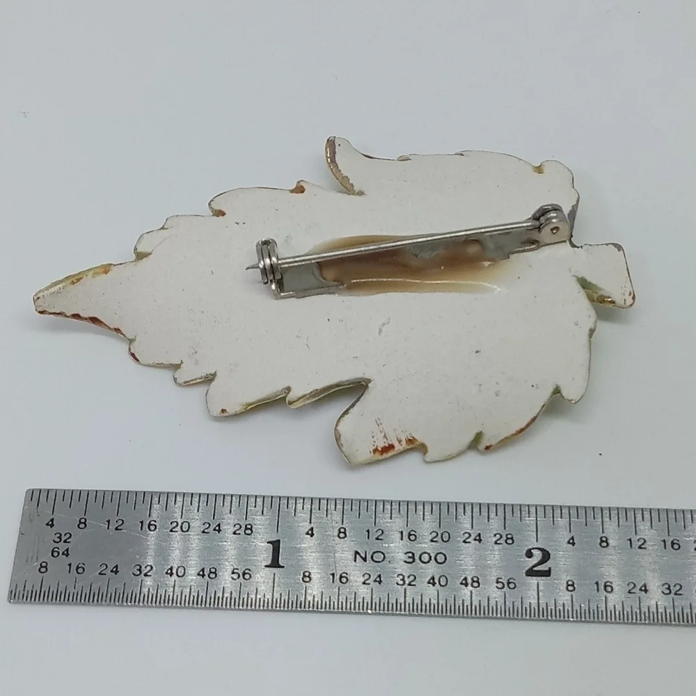* vintage artisan made ceramic leaves brooch & clip on earrings set